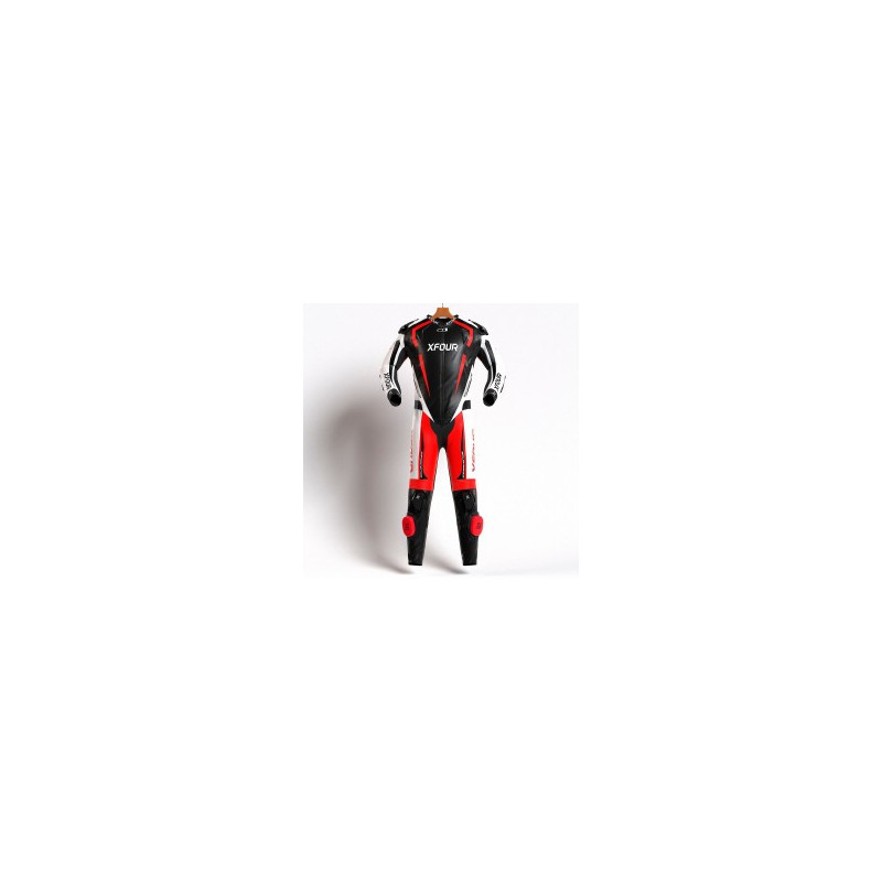 Mono XFour Adulto Rojo Flúor, Blanco y Negro – Protección y estilo en circuito Mono XFour Adulto Rojo Flúor, Blanco y Negro – Protección y estilo en circuito