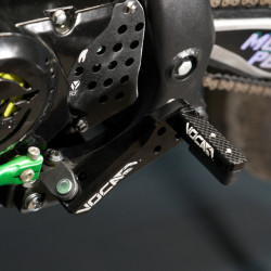 Estriberas fijas CNC VOCA Fix-Peg para pitbike